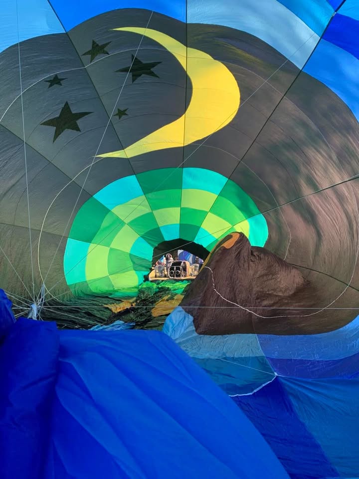We had a great time road tripping to Natchez for their 35 annual balloon event this past weekend.
