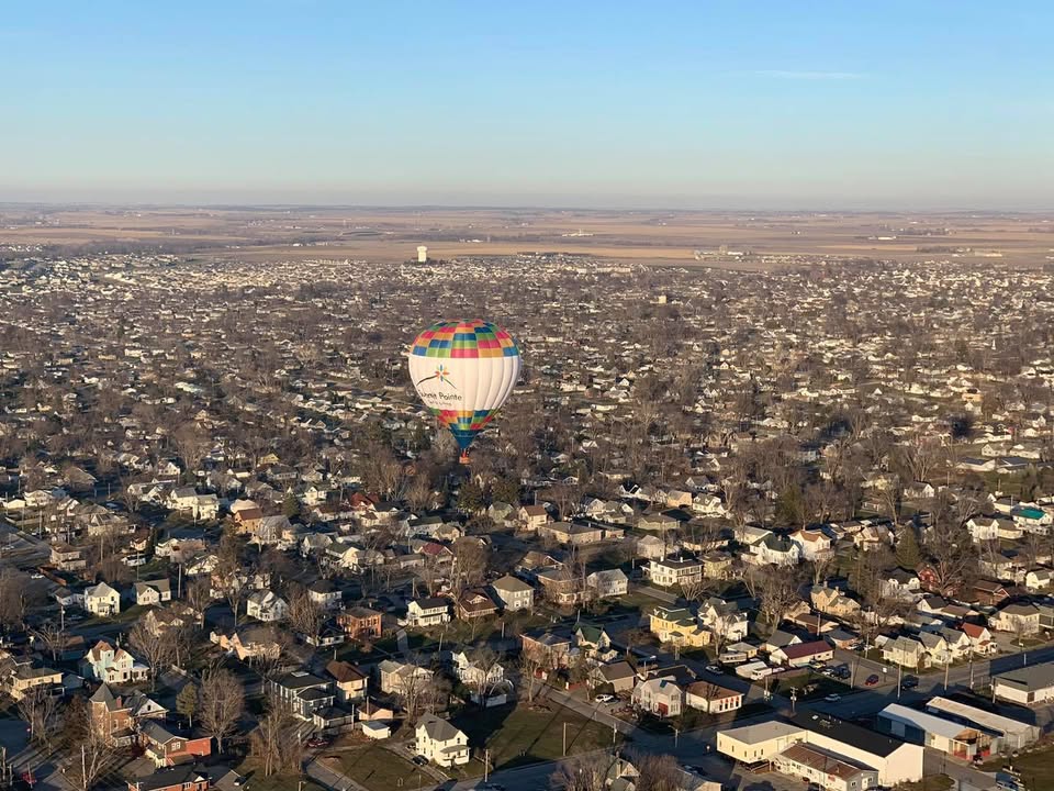 Santa made an appearance today over Marion in my hot air balloon.
