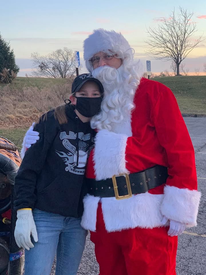 Santa made an appearance today over Marion in my hot air balloon.
