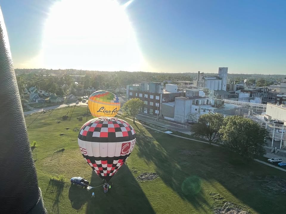 Eventually the wind died down last night and we flew across the city.