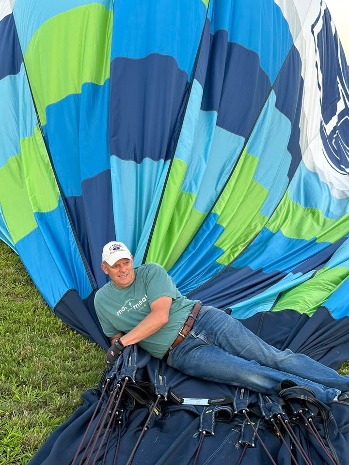 3 balloons launched from same site and 8 miles later landed in the same field!